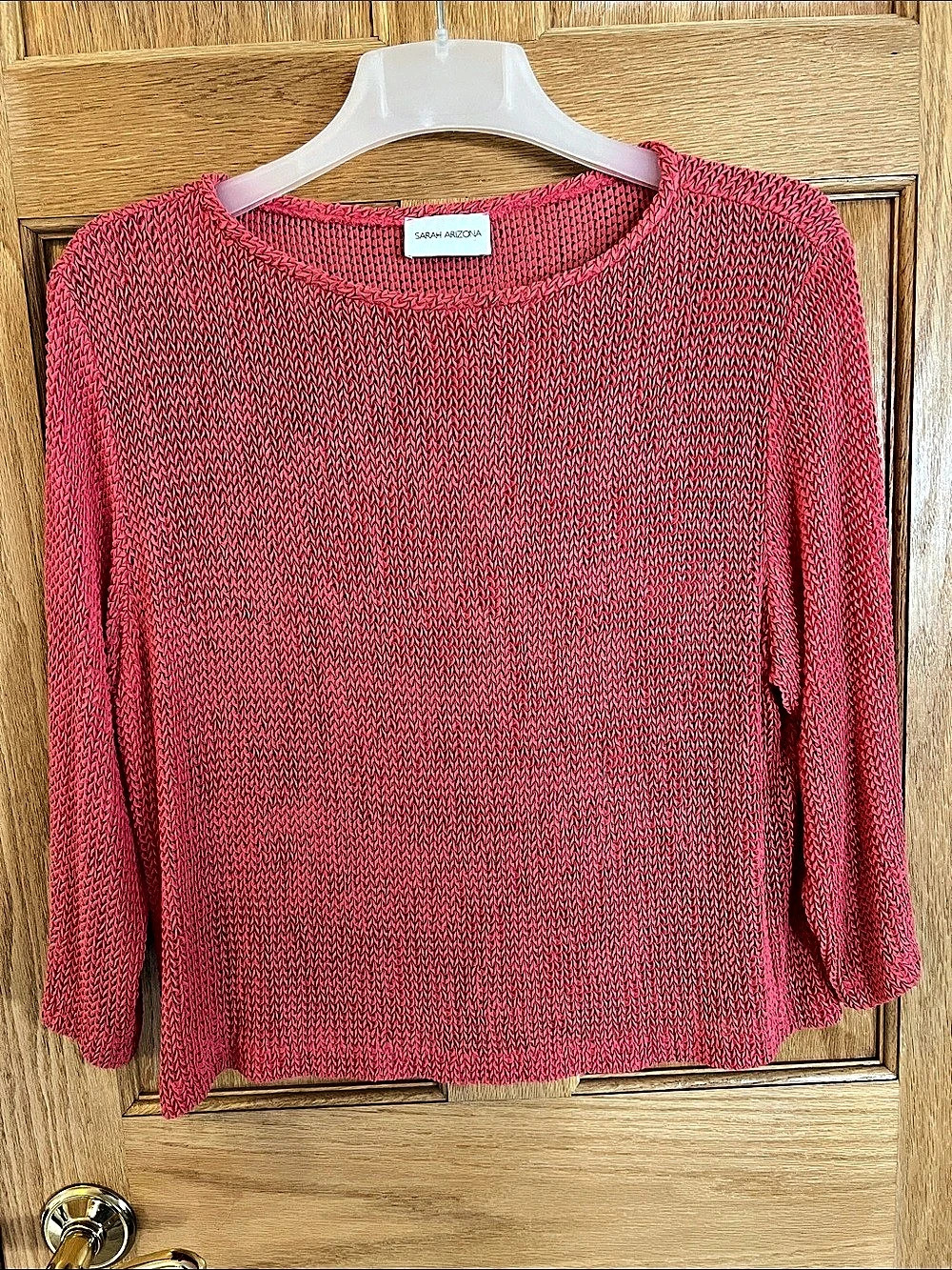 Sarah Arizona Crew Neck Knit Sweater in Peachy Pink - Size Medium